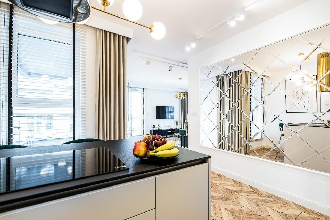 דירות קושאלין Wloski Apartament מראה חיצוני תמונה